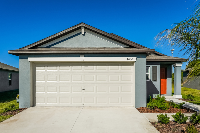 4030 84th Ct E in Palmetto, FL - Building Photo