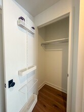 2030 8th St NW in Washington, DC - Foto de edificio - Building Photo