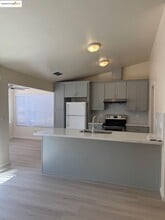 3323 Blythe Dr in Antioch, CA - Building Photo - Building Photo
