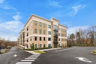 5545 Park Ave in Fairfield, CT - Building Photo