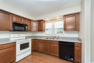 1340 Hannibal St in Noblesville, IN - Building Photo - Building Photo