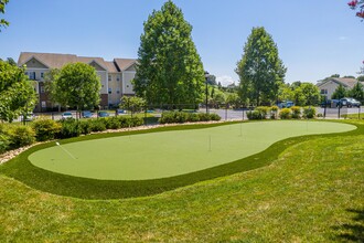 Lovell Crossing Apartments in Knoxville, TN - Building Photo - Building Photo