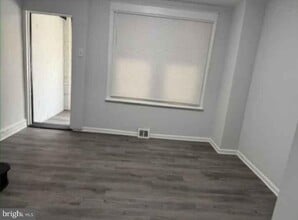 6513 Regent St in Philadelphia, PA - Building Photo - Building Photo