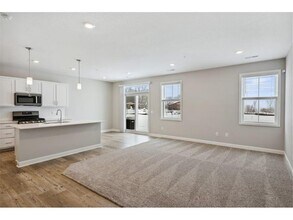 9417 4th St Ln N in Lake Elmo, MN - Building Photo - Building Photo