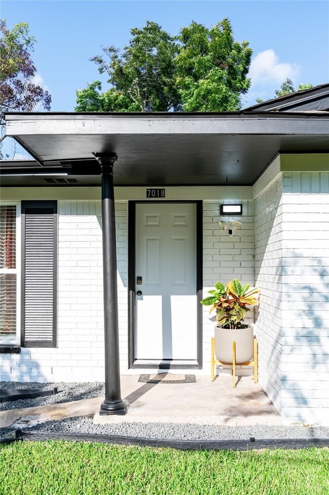 property at 7018 Oleander Ln