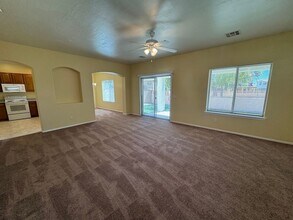 6619 W Desert Hills Dr in Glendale, AZ - Building Photo - Building Photo