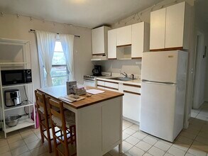 5 Wendell St, Unit 2 in Cambridge, MA - Building Photo - Building Photo