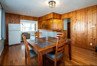 1515 W Callender Ave in Peoria, IL - Building Photo - Building Photo