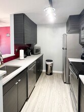 201 Barrow St in Anchorage, AK - Building Photo - Building Photo