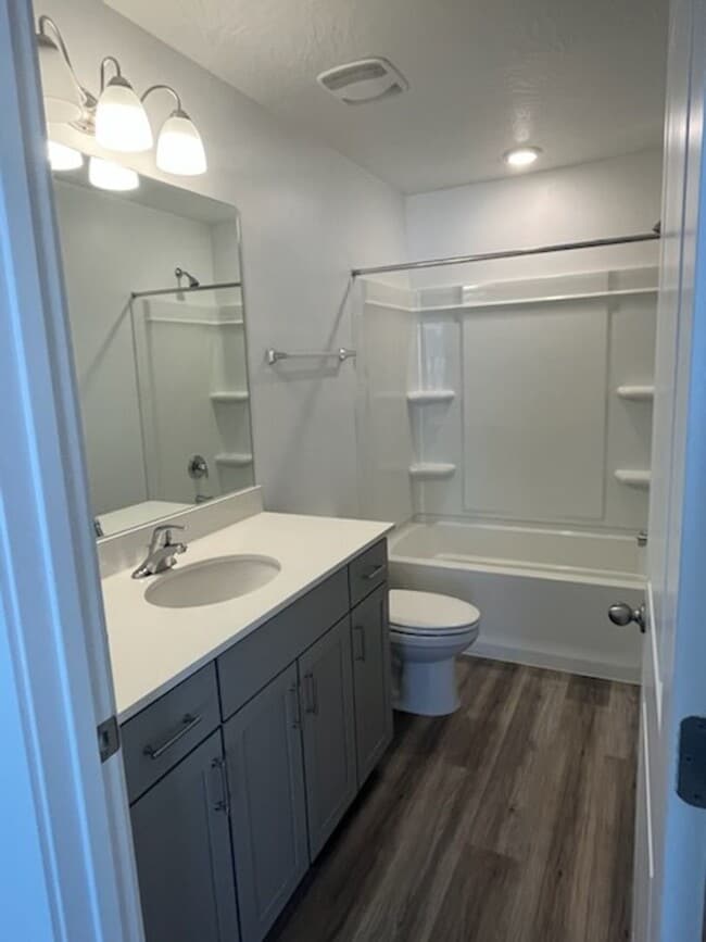 310 W 2050 N in Cedar City, UT - Building Photo - Building Photo