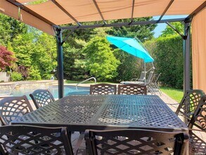 1275 The Esplanade in Southold, NY - Building Photo - Building Photo