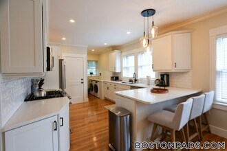 247 Savin Hill Ave in Boston, MA - Building Photo - Building Photo