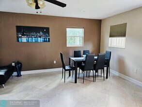 1650 SW 117th Ave in Davie, FL - Building Photo - Building Photo