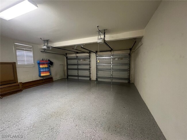 property at 817 Regency Reserve Cir