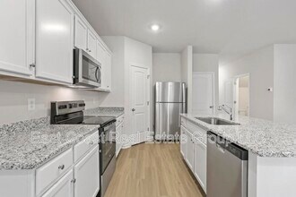 53 Cranston Ct in Falling Waters, WV - Building Photo - Building Photo