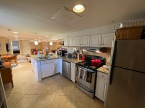 1425 Allison St NW in Washington, DC - Building Photo - Building Photo