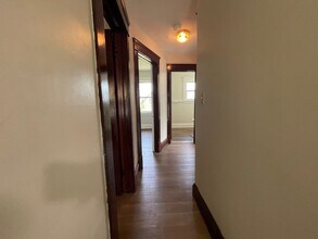 890 E 143rd St in Cleveland, OH - Building Photo - Building Photo