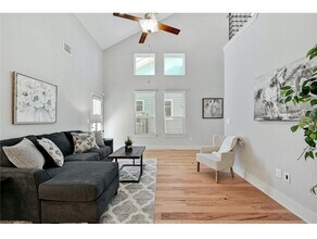 7403 Kulmala Ln in Austin, TX - Building Photo - Building Photo