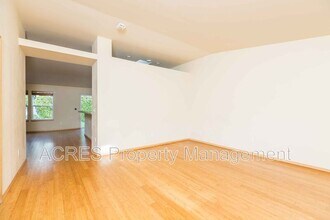 620 S 192nd Pl in Des Moines, WA - Building Photo - Building Photo