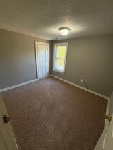 30 C St in Charleston, IL - Building Photo - Building Photo