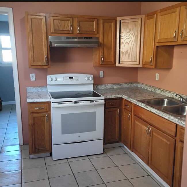 3327 Elysian Fields Ave in New Orleans, LA - Building Photo - Building Photo