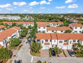 20927 NW 1st Ct in Pembroke Pines, FL - Building Photo - Building Photo