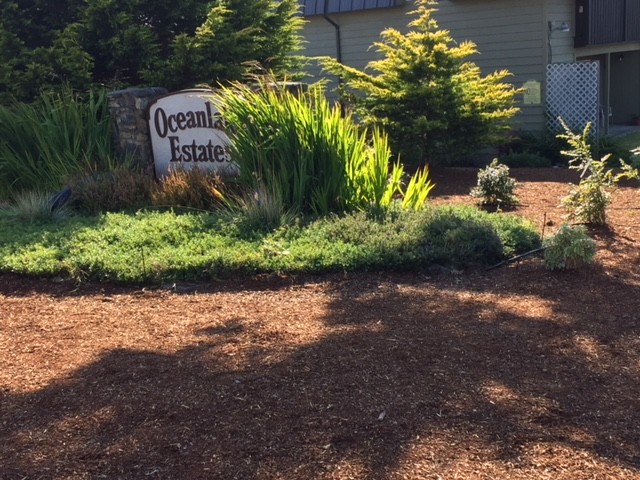 Oceanlake Estates in Lincoln City, OR - Building Photo