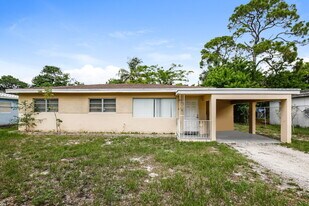 631 SW 31st Ave in Fort Lauderdale, FL - Building Photo