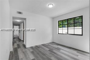 3220 S Le Jeune Rd in Miami, FL - Building Photo - Building Photo
