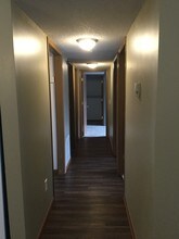 927 Emery Rd-Unit -A302 in Lawrence, KS - Foto de edificio - Building Photo