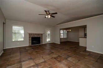 618 Plainview Dr in Mansfield, TX - Building Photo - Building Photo