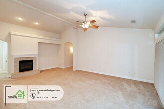 618 Casa Buena St in Redding, CA - Building Photo - Building Photo