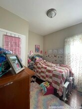 121 George St, Unit 2 in Boston, MA - Building Photo - Building Photo