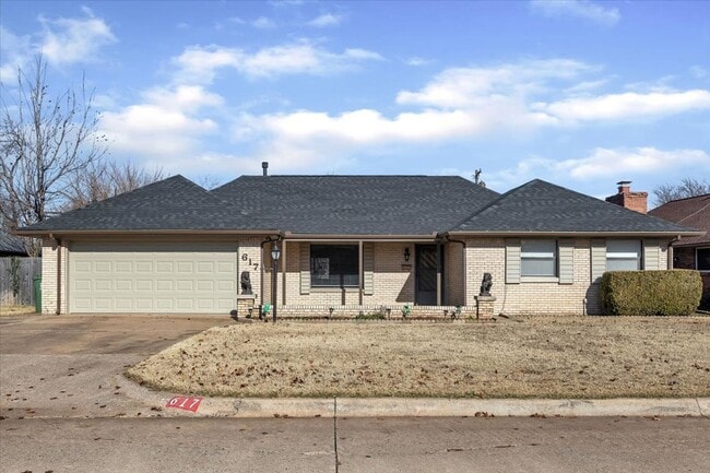 property at 617 Yukon Ave