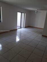 8446 Coral Lake Way in Coral Springs, FL - Building Photo - Building Photo