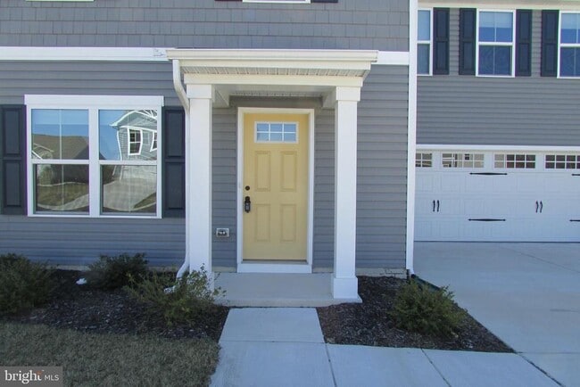 property at 30155 Creekview Cir