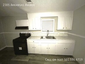 2305 Arkansas Ave in North Little Rock, AR - Foto de edificio - Building Photo