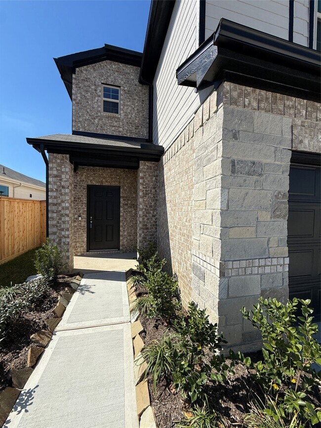 16132 Holly Laurel Mnr in Conroe, TX - Building Photo - Building Photo