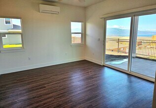 137 Oliona St in Makawao, HI - Building Photo - Building Photo