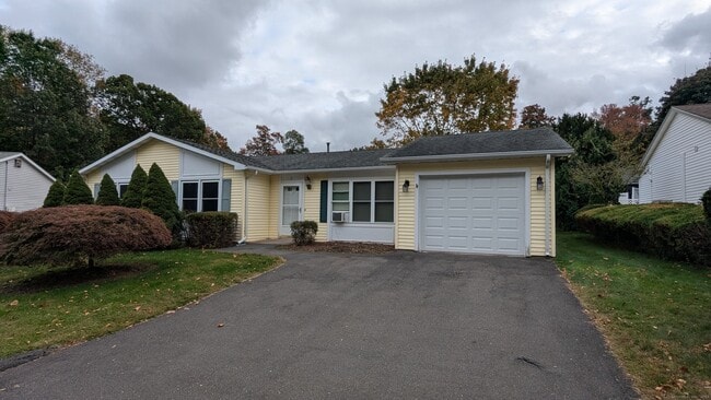 property at 2 Cherokee Run