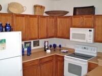Building Photo - Villa Valencia Apartments in Orlando, Florida