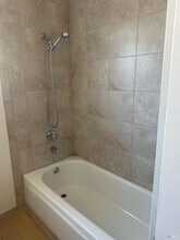 1005 Harrogate Way in Antioch, CA - Building Photo - Building Photo