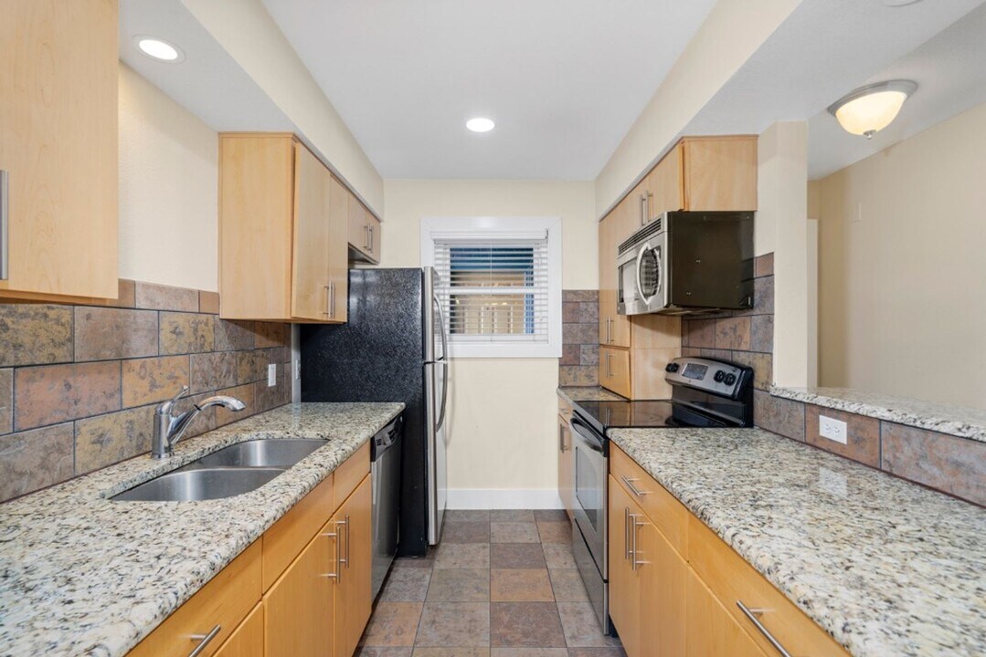 3815 Guadalupe St-Unit -3815 Guadalupe Street, Unit 110 in Austin, TX - Building Photo