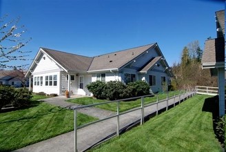 Evergreen Cottages in Everett, WA - Foto de edificio - Building Photo