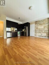 3020-3020 Erin Centre Blvd in Mississauga, ON - Building Photo - Building Photo