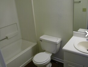 2716 Tess Cir in Tallahassee, FL - Building Photo - Building Photo