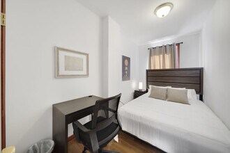 871 Harrison Ave, Unit #1 in Boston, MA - Foto de edificio - Building Photo