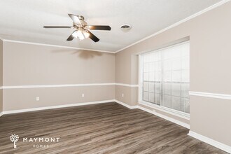 214 Edinburgh Ct in Brandon, MS - Foto de edificio - Building Photo