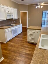 7842 Millicent Cir in Shreveport, LA - Building Photo - Building Photo