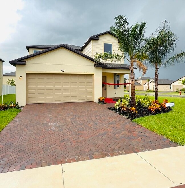 property at 731 Carlyle Wy